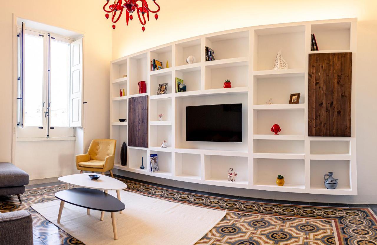 Designer Apartment 莱切 外观 照片